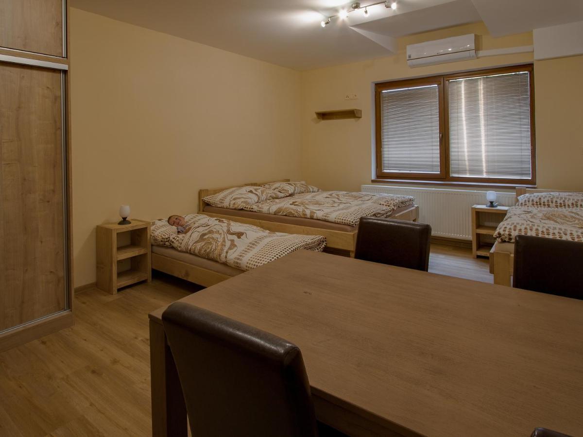 Apartmany Bejby 투르노브 외부 사진