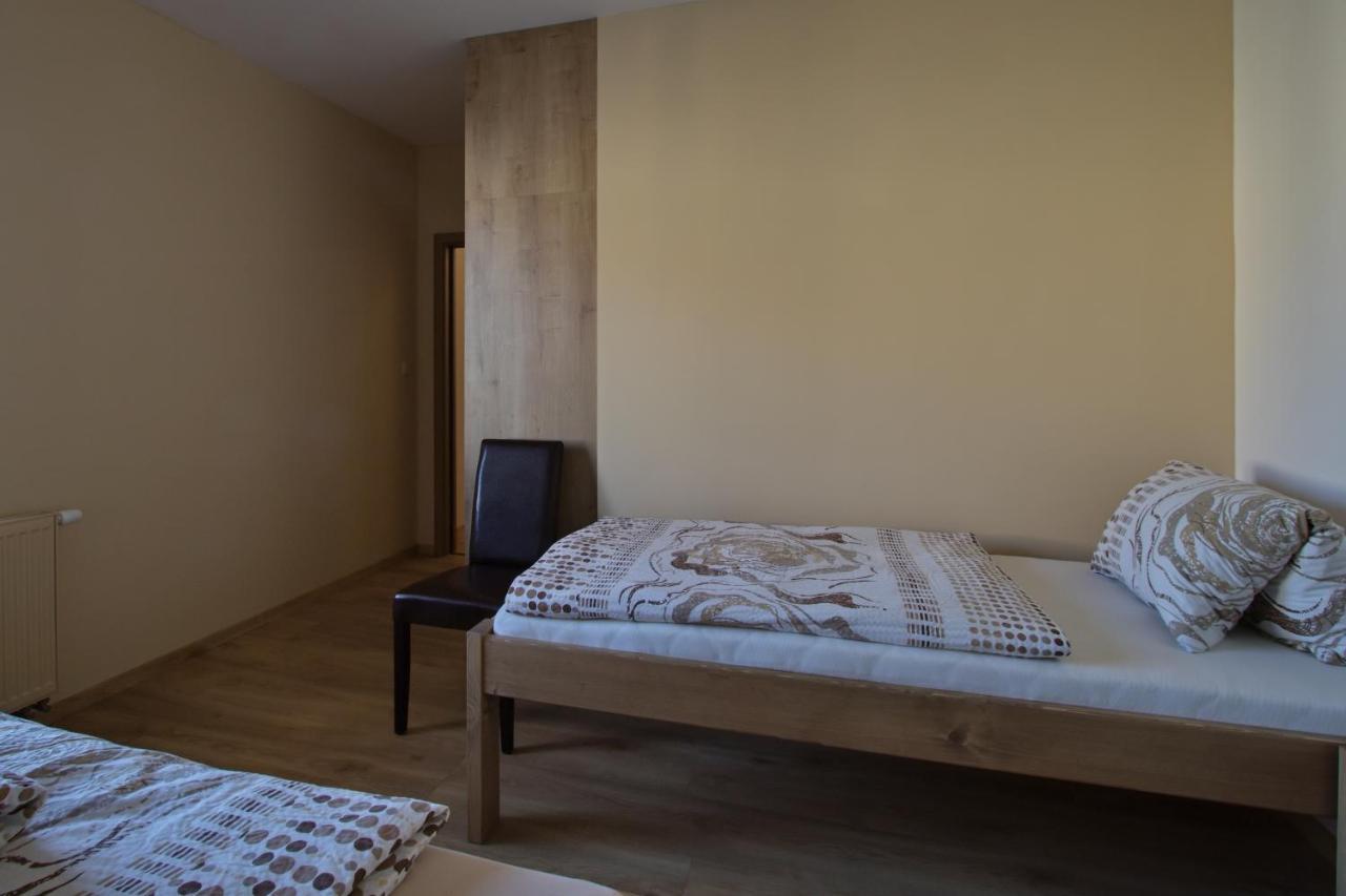 Apartmany Bejby 투르노브 외부 사진