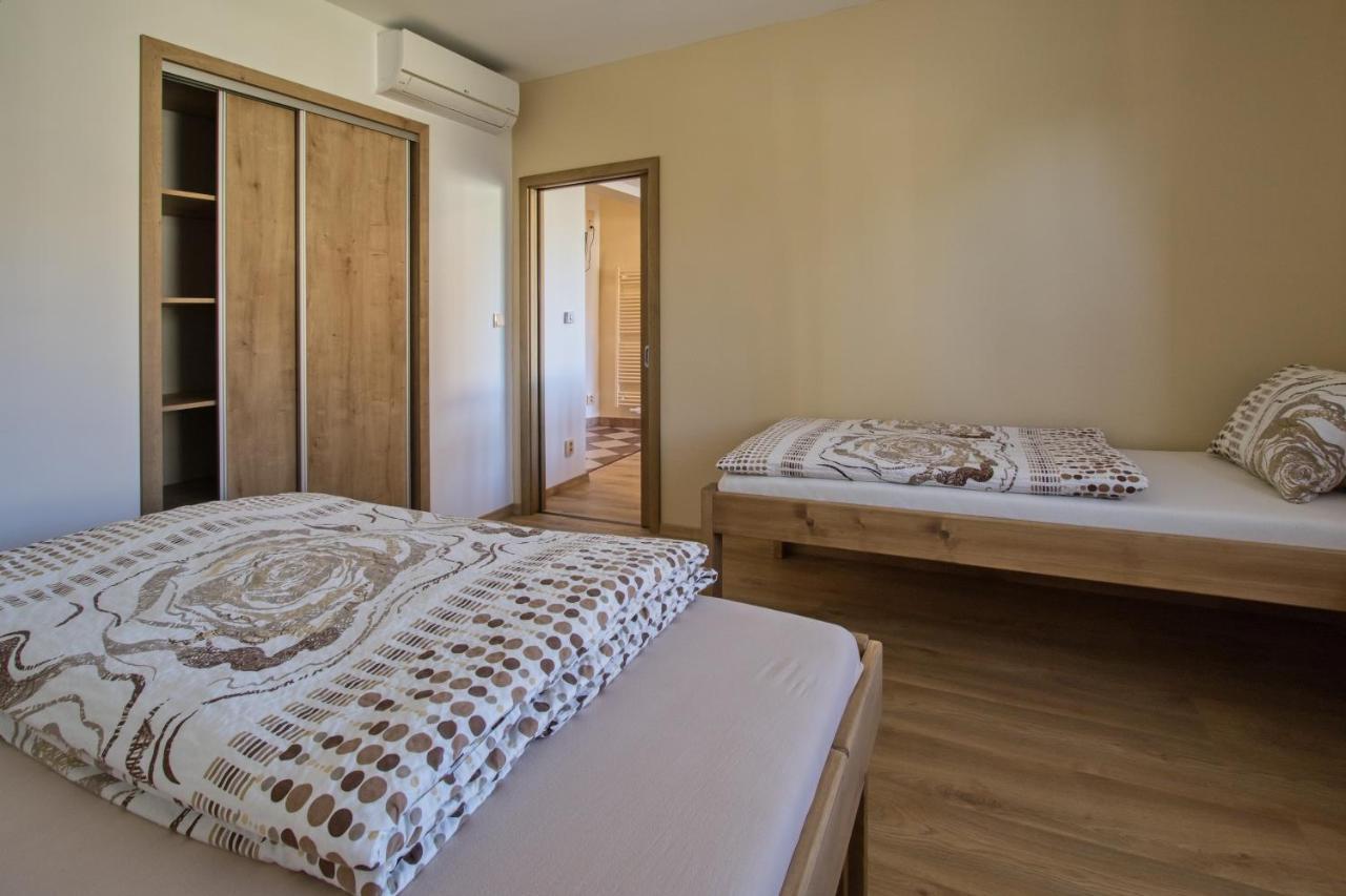 Apartmany Bejby 투르노브 외부 사진